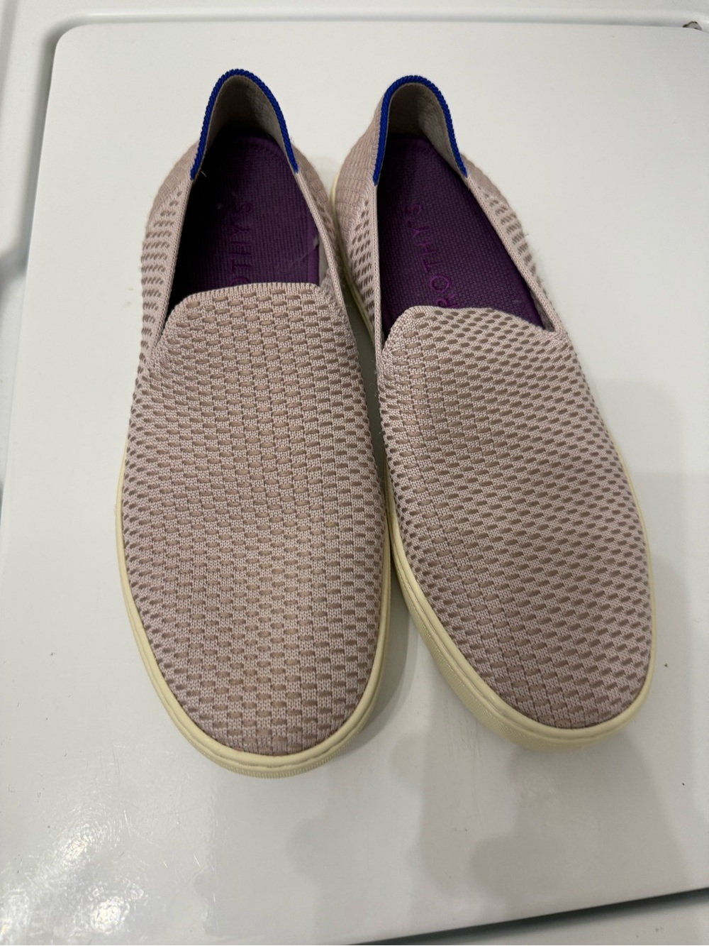 Rothy's Slip-On Knit Sneakers in Light Mauve with Purple Insole